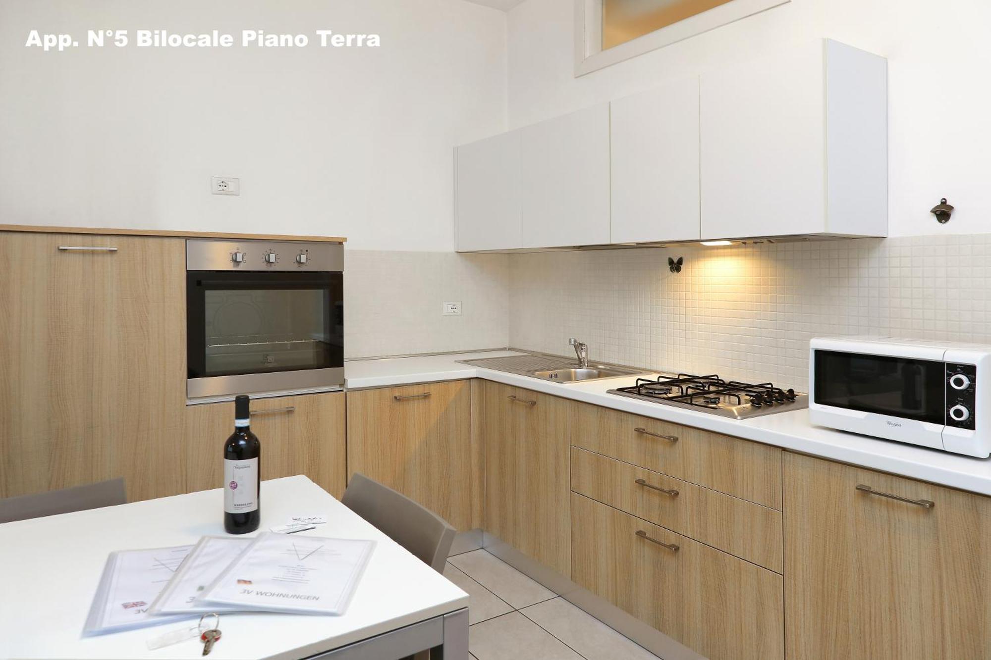 3V Apartments Бардолино Экстерьер фото