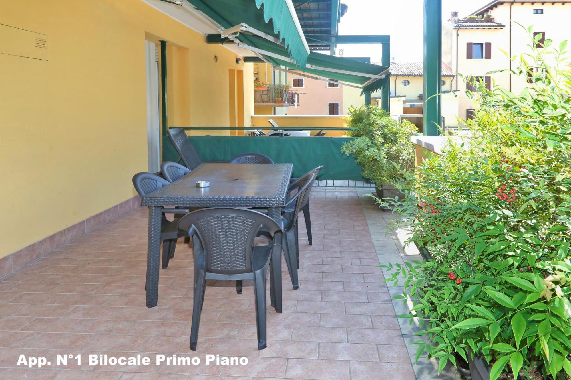 3V Apartments Бардолино Экстерьер фото