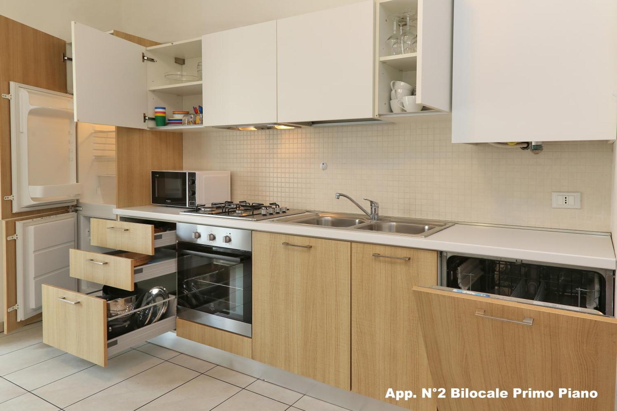 3V Apartments Бардолино Экстерьер фото