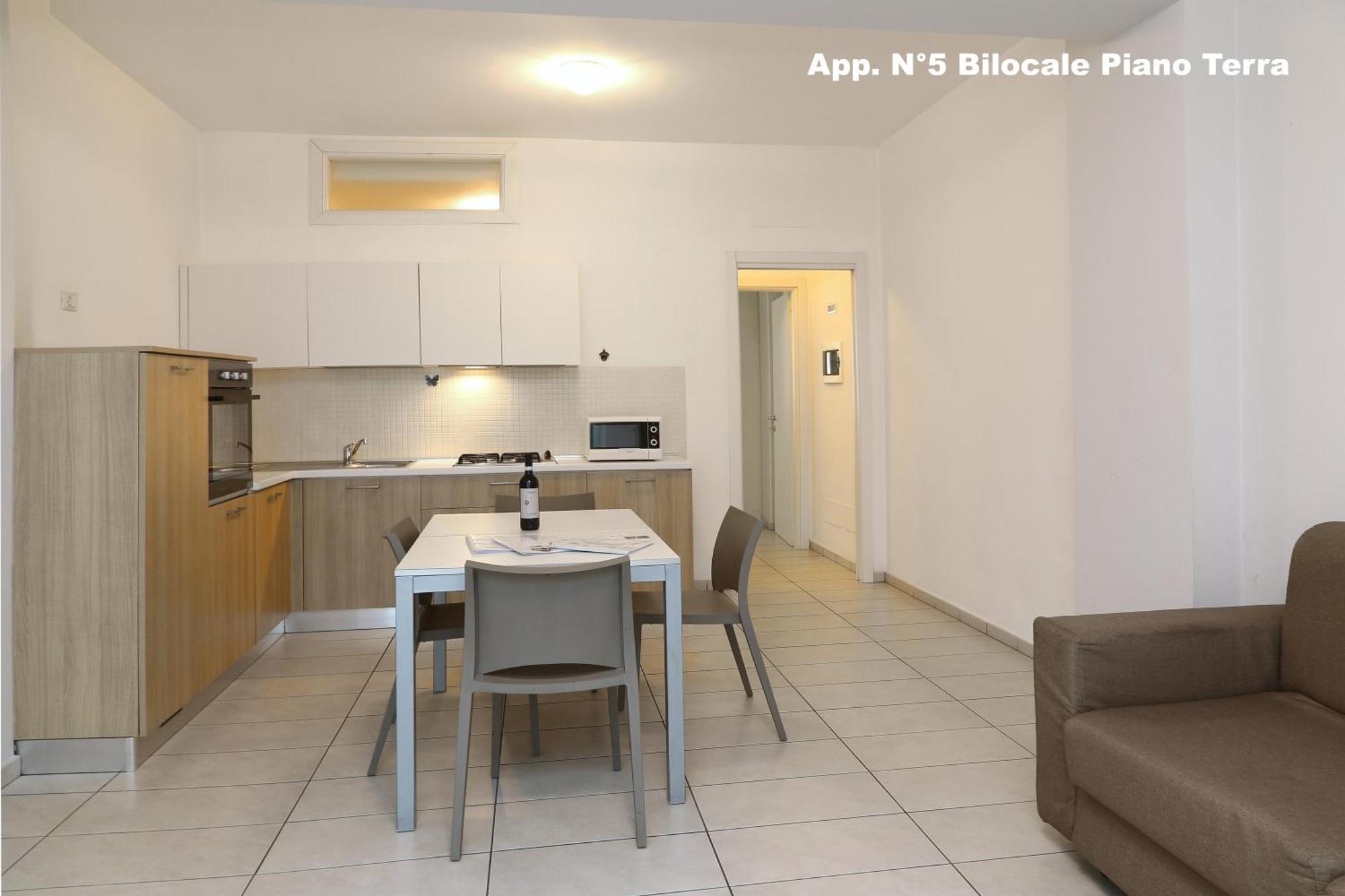 3V Apartments Бардолино Экстерьер фото