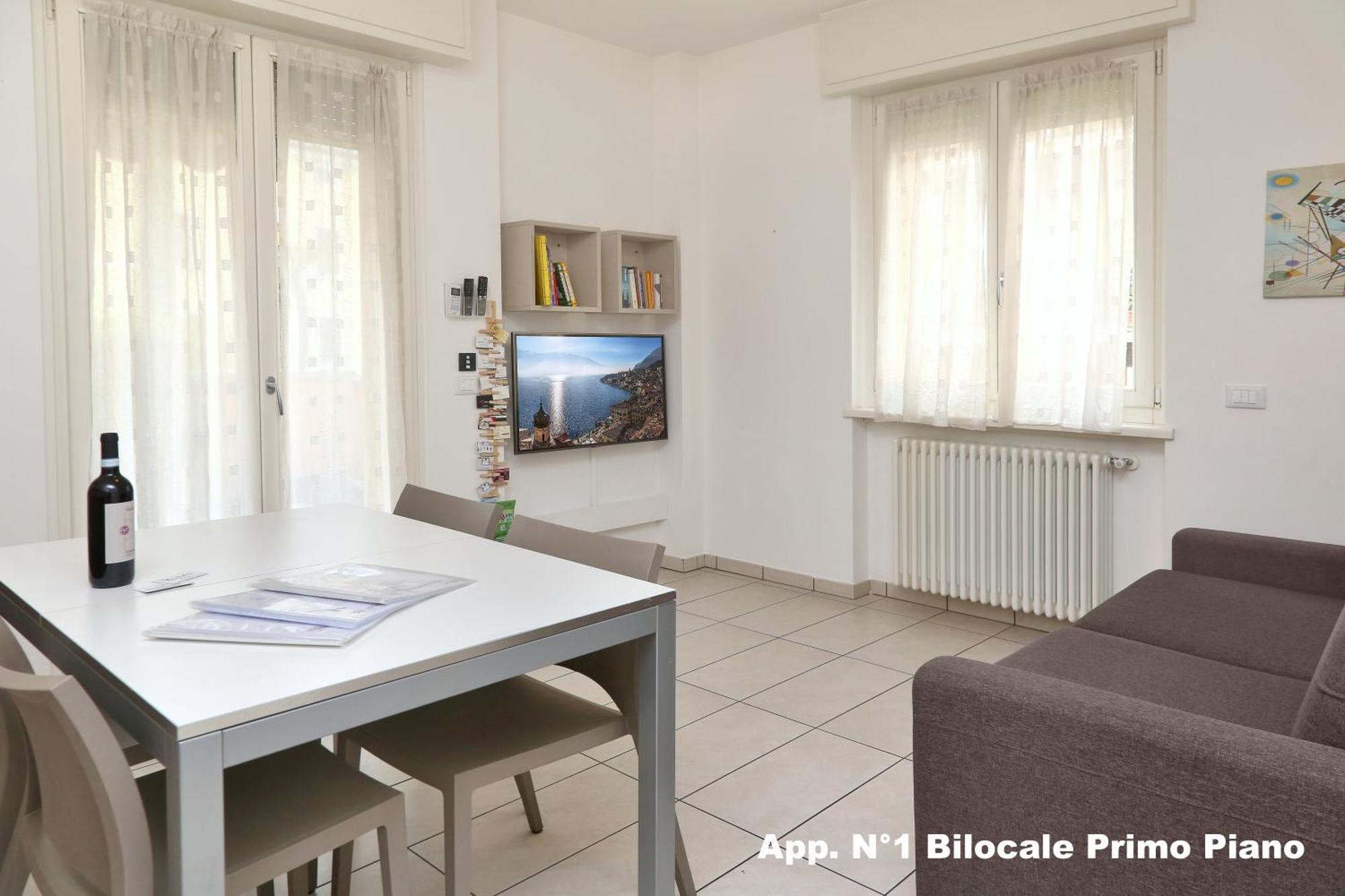3V Apartments Бардолино Экстерьер фото