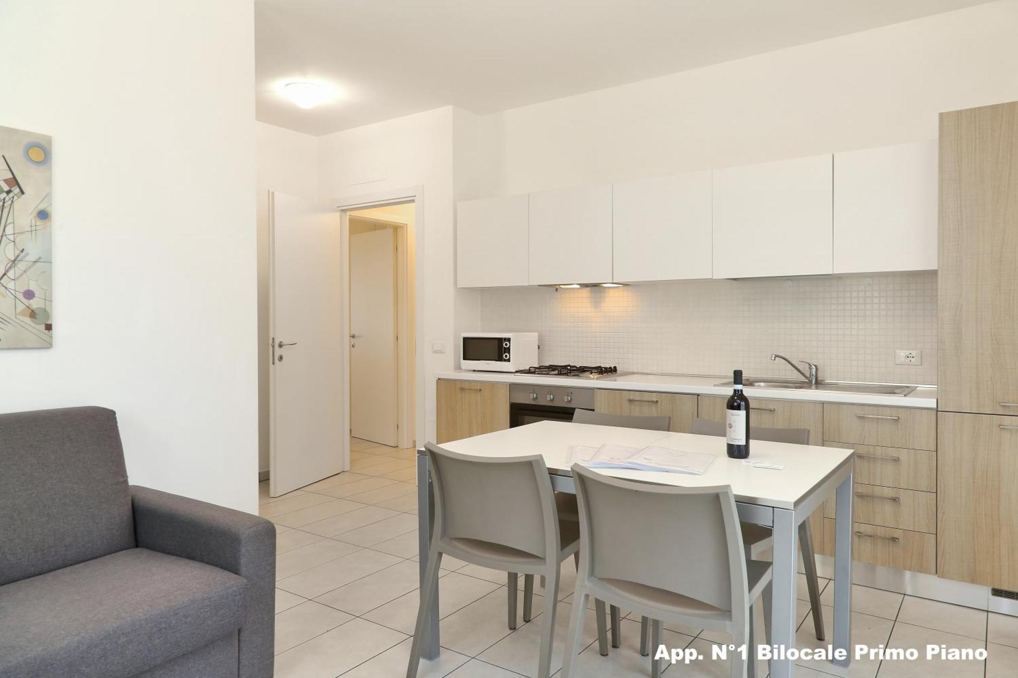 3V Apartments Бардолино Экстерьер фото